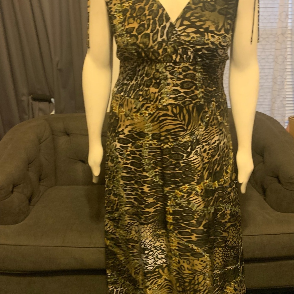 MAXI DRESS